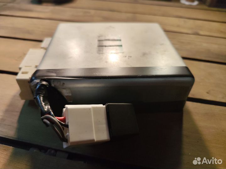 Блок Эур toyota auris