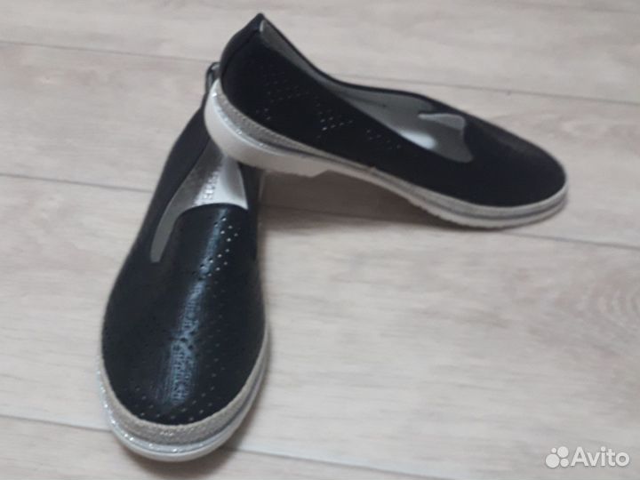 Слипоны женские
