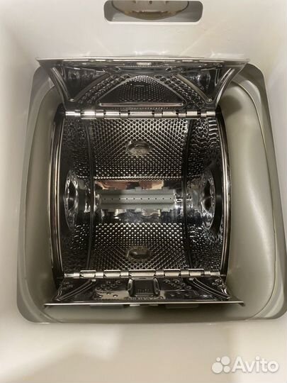 Стиральная машина с вертикальной загрузкой