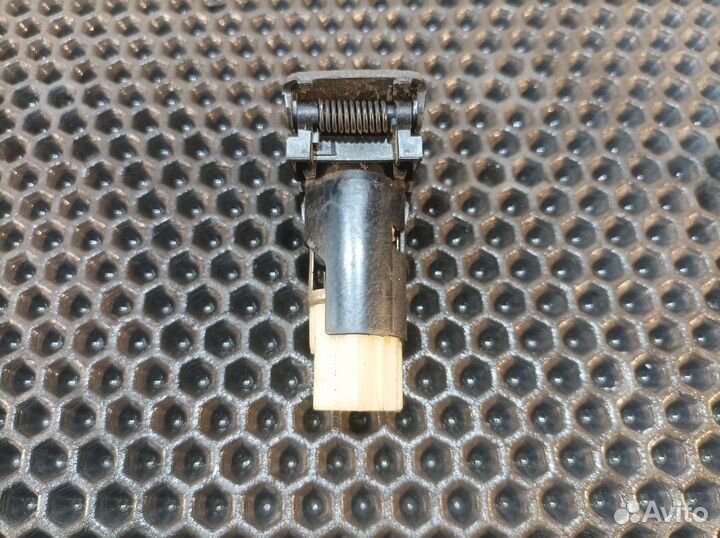 Прикуриватель Renault Magnum, Renault Premium