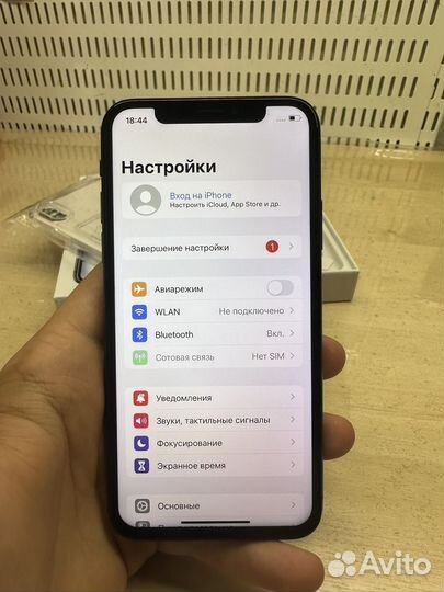 iPhone X, 64 ГБ