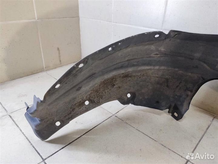 Подкрылок передний правый Mazda 3 (BK) 2005