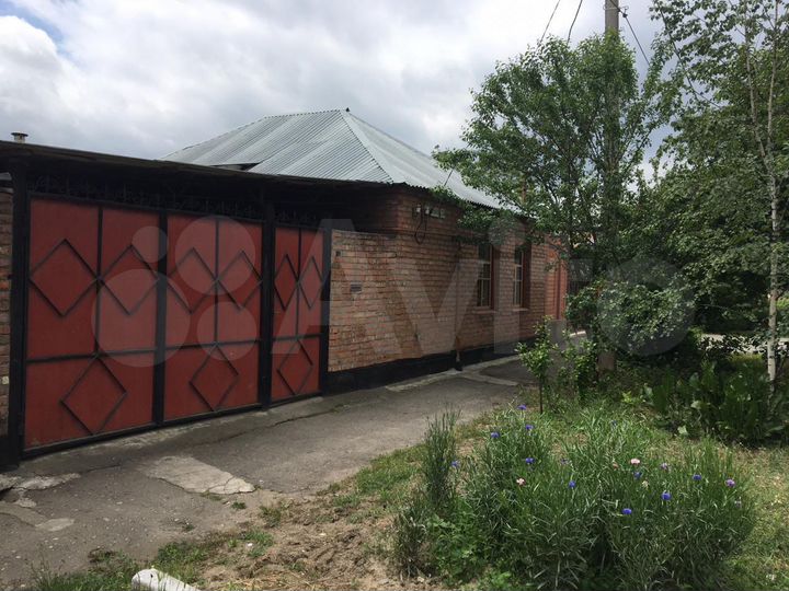 Дом 52 м² на участке 5,1 сот.