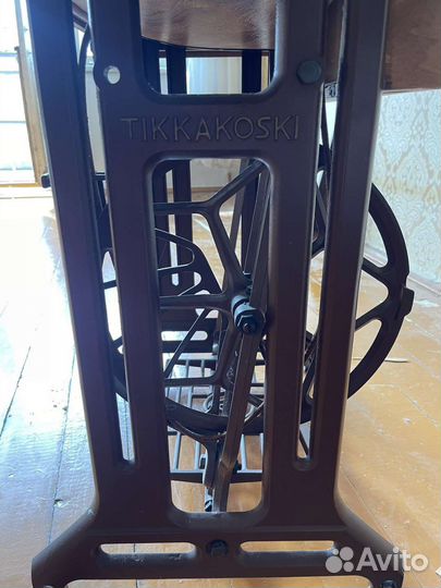 Швейная машина Tikka