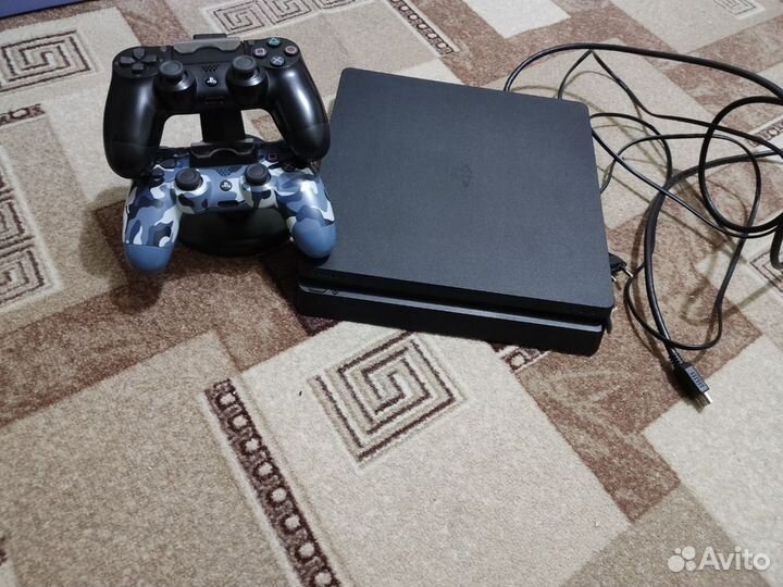 Ps4 slim