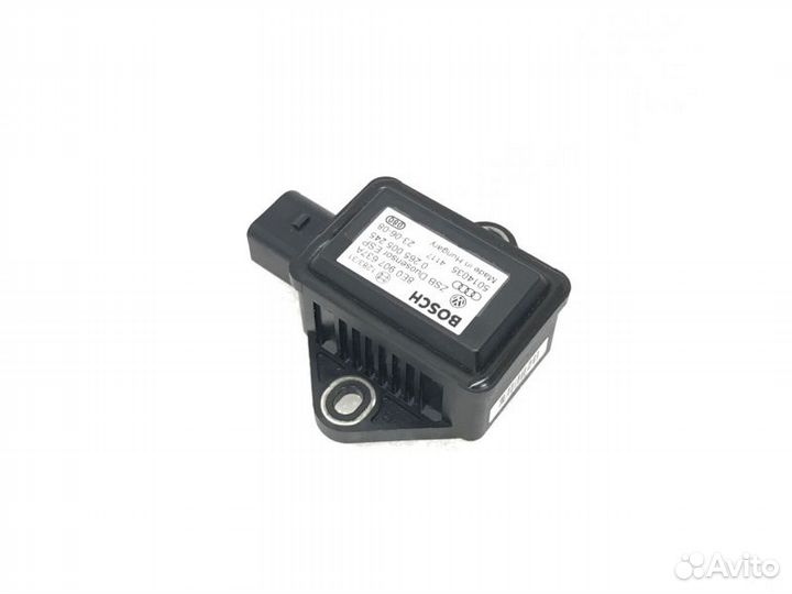 Датчик ускорения Audi A8 D3 BVJ 2008