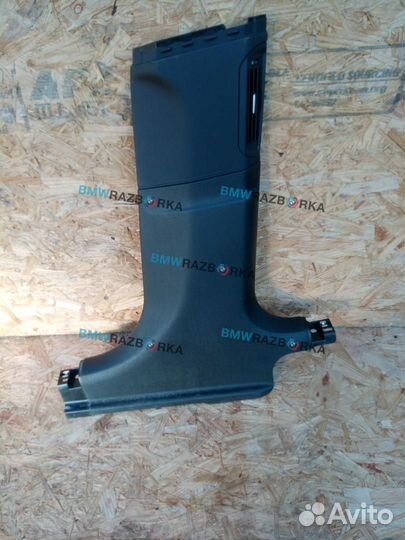 Обшивка центральной стойки правая нижняя BMW 7