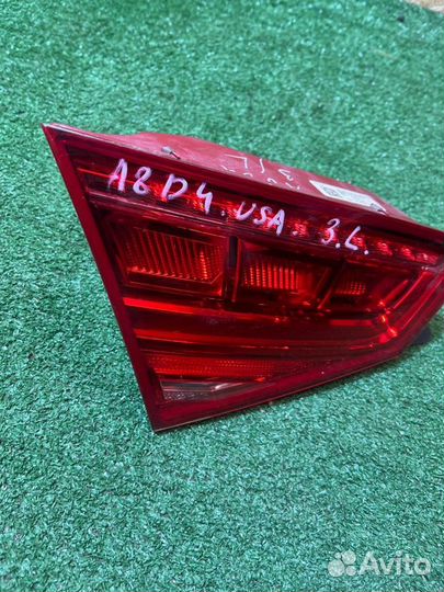 Фонарь в крышку багажника задний левый Audi A8 D4
