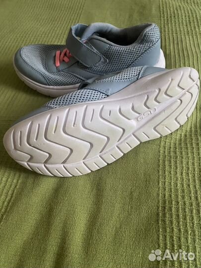 Кроссовки для девочки 35 размер