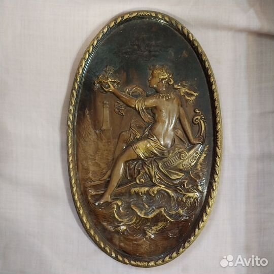 Панно из гипса