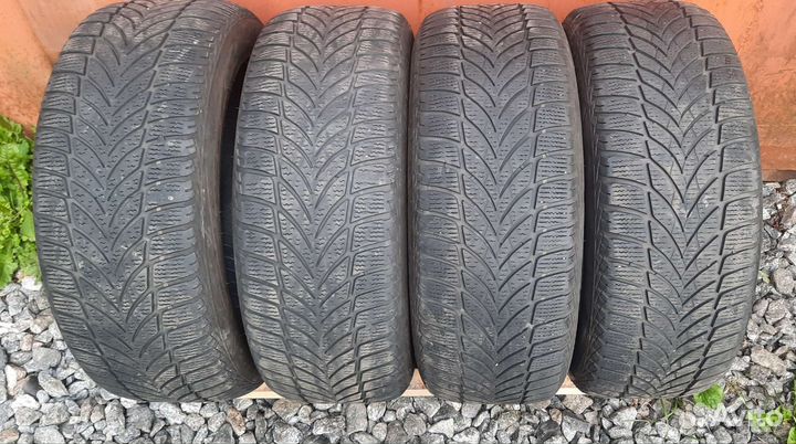 Goodyear UltraGrip Ice 2 205/55 R16