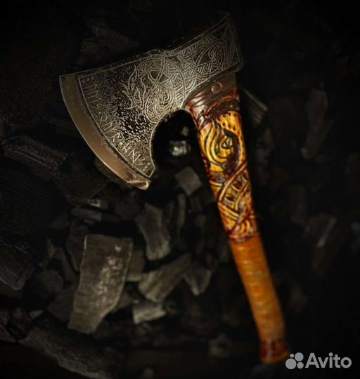 Топор ручной работы кованый
