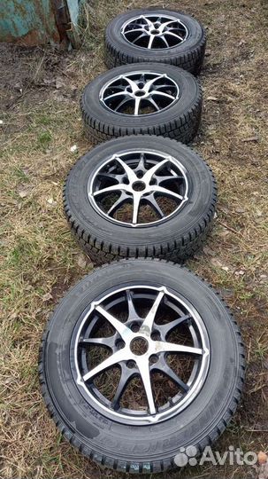 R15 Dunlop SP Winter Ice 01 195/65, PCD 5x100 DIA 55