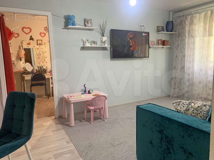 2-к. квартира, 42 м², 5/5 эт.