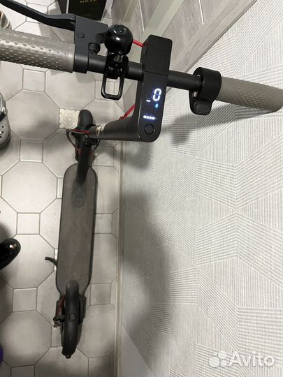 Электросамокат xiaomi m365 pro