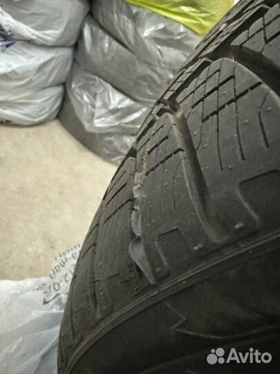 Pirelli Scorpion Winter 285/35 R22 и 315/30 R22