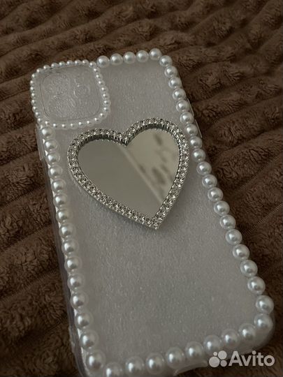 Чехол на iPhone 11