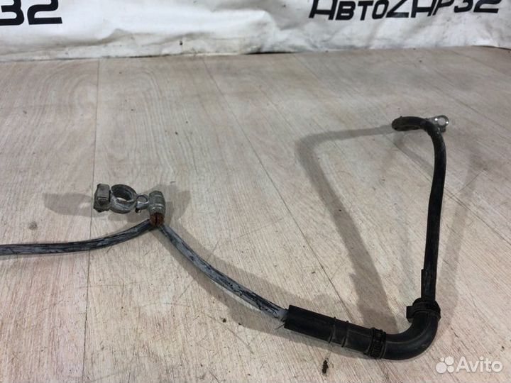 Клемма минус Ford Focus CB hxdb 2005 2006 2007