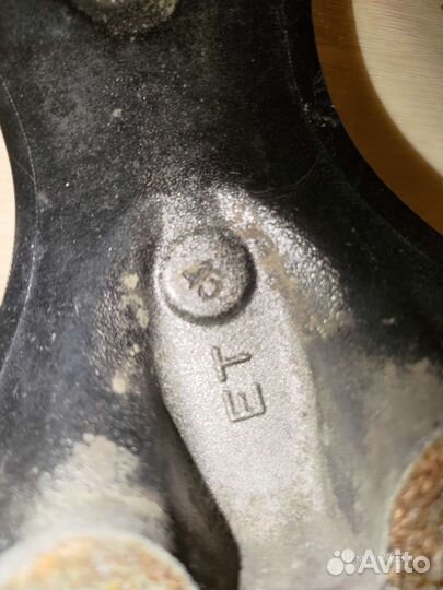 Автомобильный диск r17