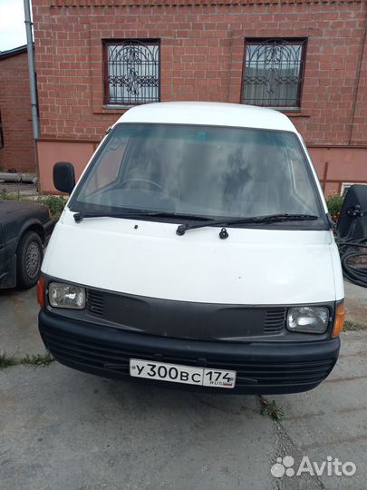 Продам автобус toyota таунайс рефрижиратор холод