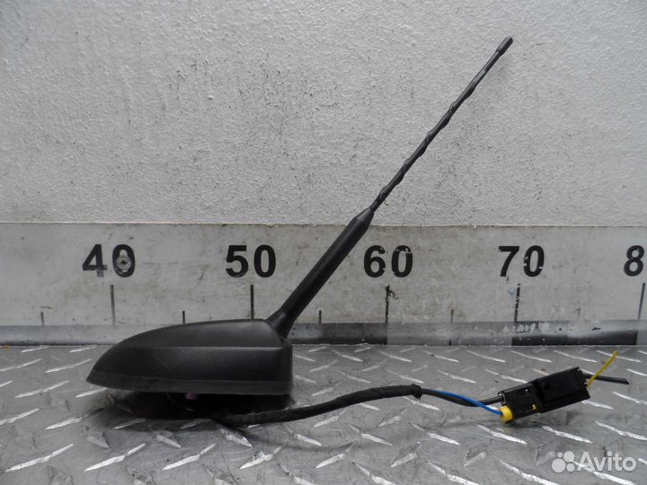 Антенна Ford Escape 3 EV4T19G461AC