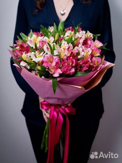 Букет из альстромерий