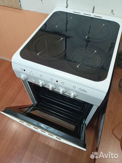 Электроплита с духовкой