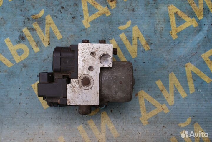 Блок насос ABS Nissan Almera N16