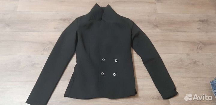 Костюм женский