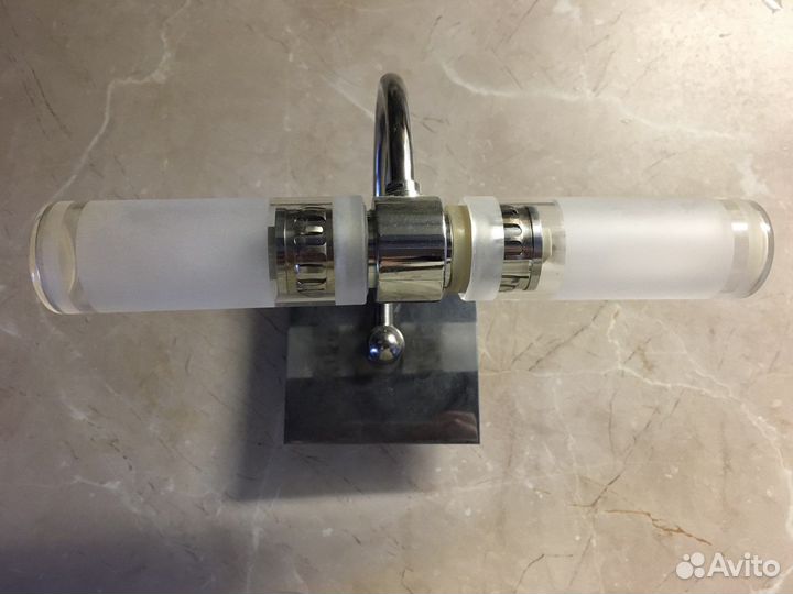 Светильник настенный