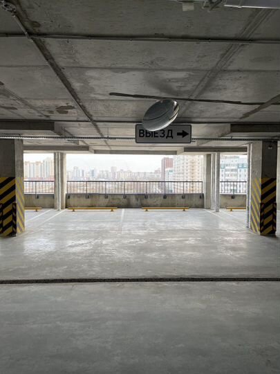 Машиноместо, 13 м²