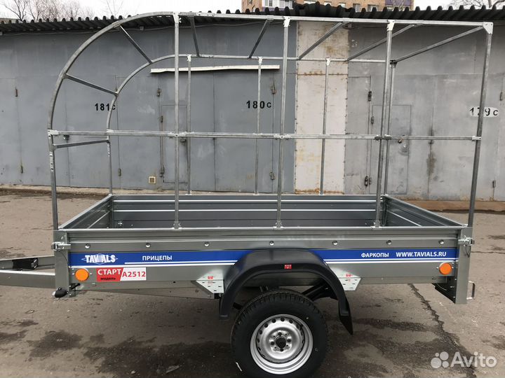Прицеп легковой, Tavials 2,5 х1,3 с тентом Аэро