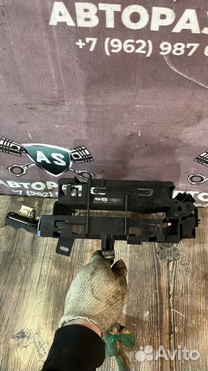 Bmw 5G30 Корпус блока управления двигателем