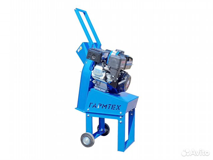 Бензиновый садовый измельчитель веток