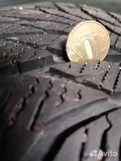 Nokian Tyres Hakkapeliitta R2 205/55 R16 94R
