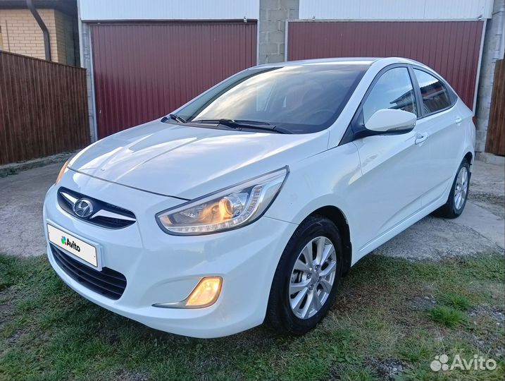 Hyundai Solaris 1.6 AT, 2013, 154 800 км