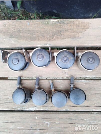 Колесики мебельные