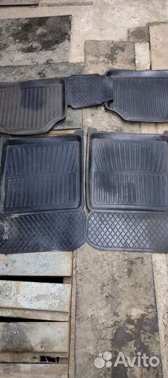 Автомобильные коврики резиновые на ваз 2104