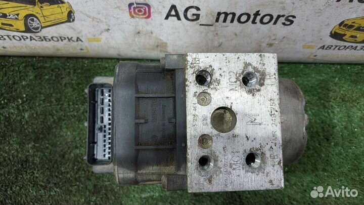 Блок ABS (насос) Mitsubishi Carisma I