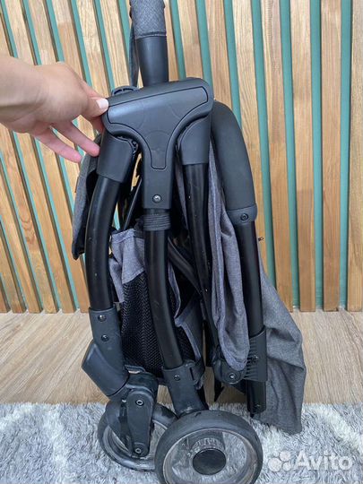 Прогулочная коляска sweetheart