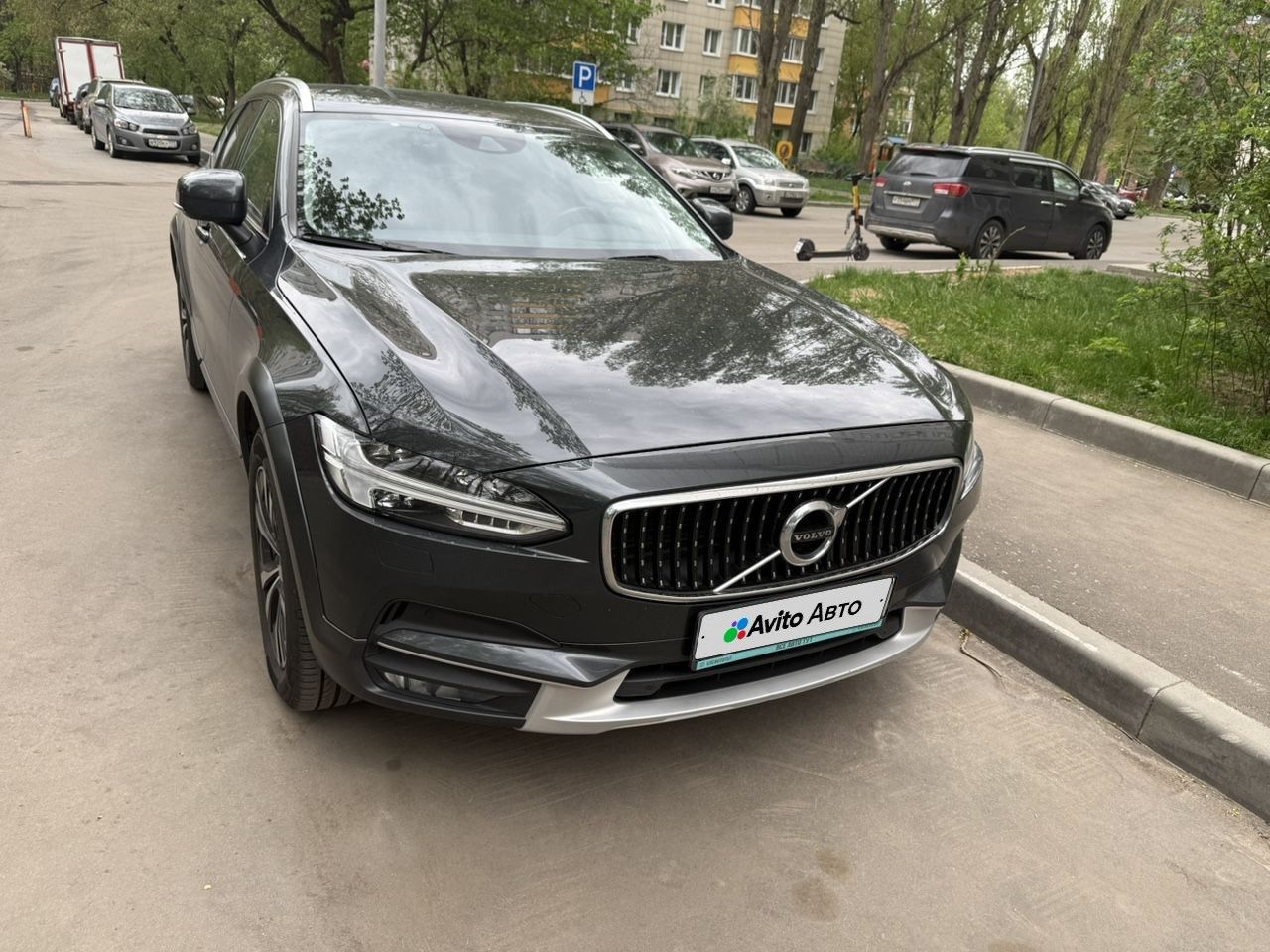 Volvo V90 Cross Country