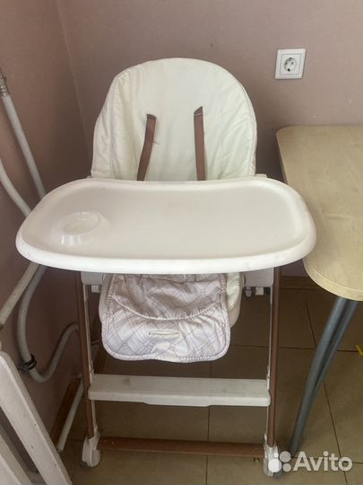 Стульчик для кормления happi Babi