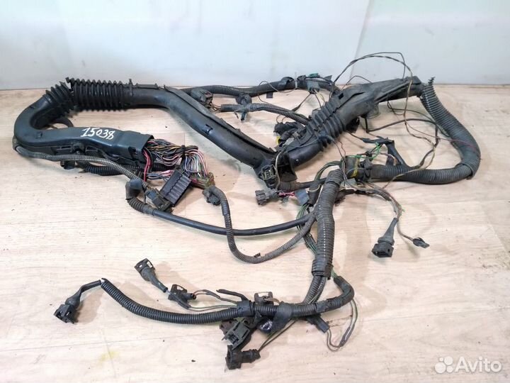 Коса мотора Volvo S70 B5234T3 1997Г.в