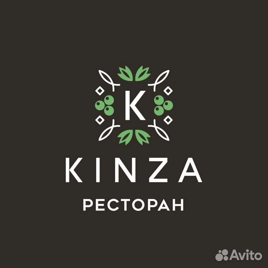 Официант ресторана 