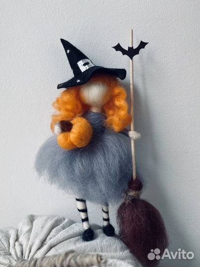 Кукла ведьмочка Хэллоуин