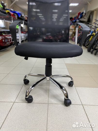 Компьютерное кресло Офисное кресло