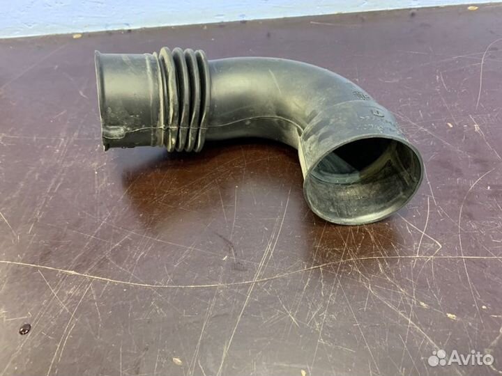 Патрубок воздушного фильтра Renault Kaptur