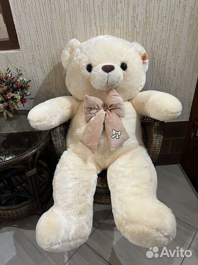 Плюшевый медведь