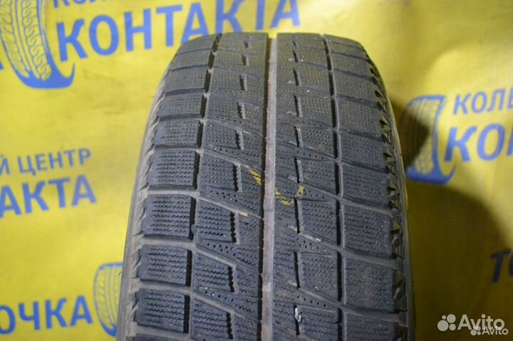 Bridgestone Blizzak Revo2 215/60 R16