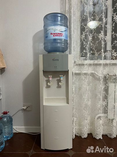 Кулер для воды бу